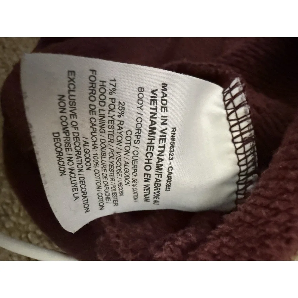 Nike Hoodie woman's XL. C16